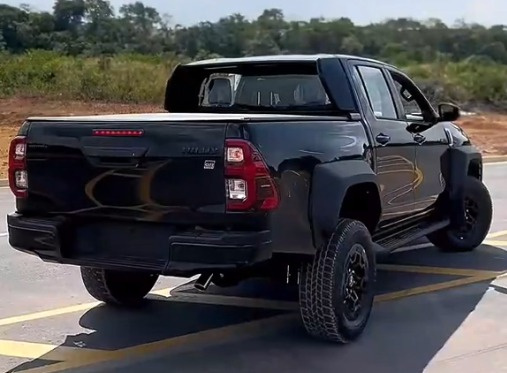 🏆Toyota Hilux GR 2024 OU 240K! 🛻